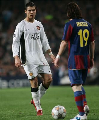 Messi Ronaldo on Messi Vs Ronaldo Image By Ronaldo7 014 On Photobucket