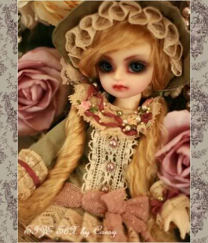 antique baby a 0