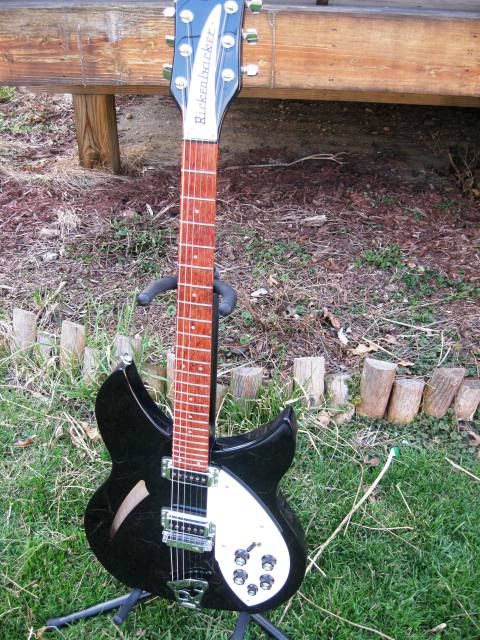 newguitars016.jpg