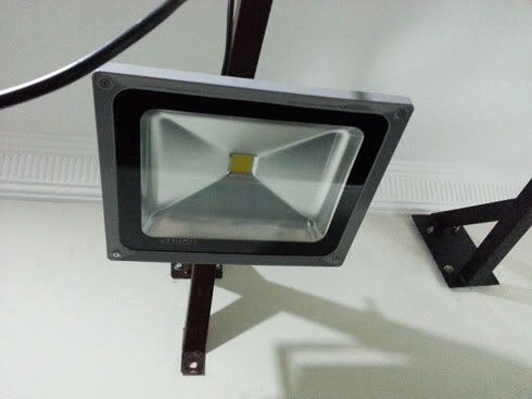 led-50w-closeup.jpg