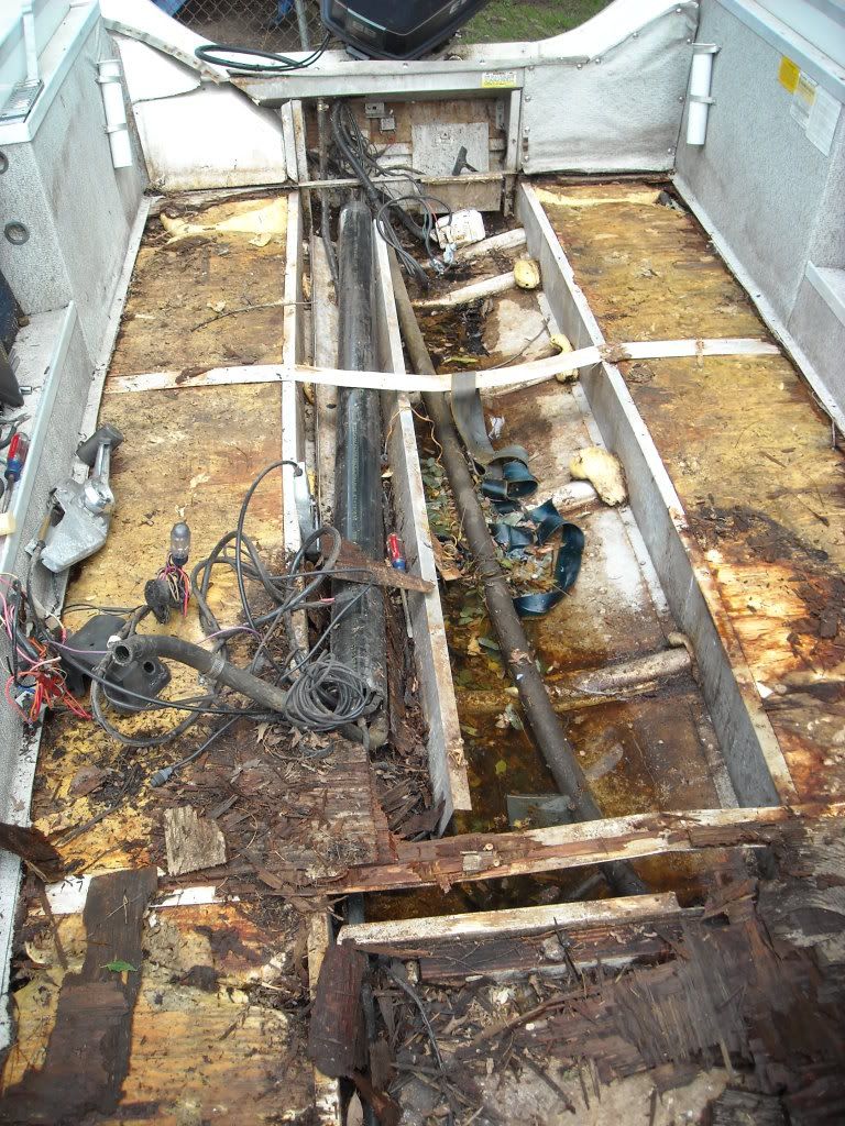 Boat015-1.jpg