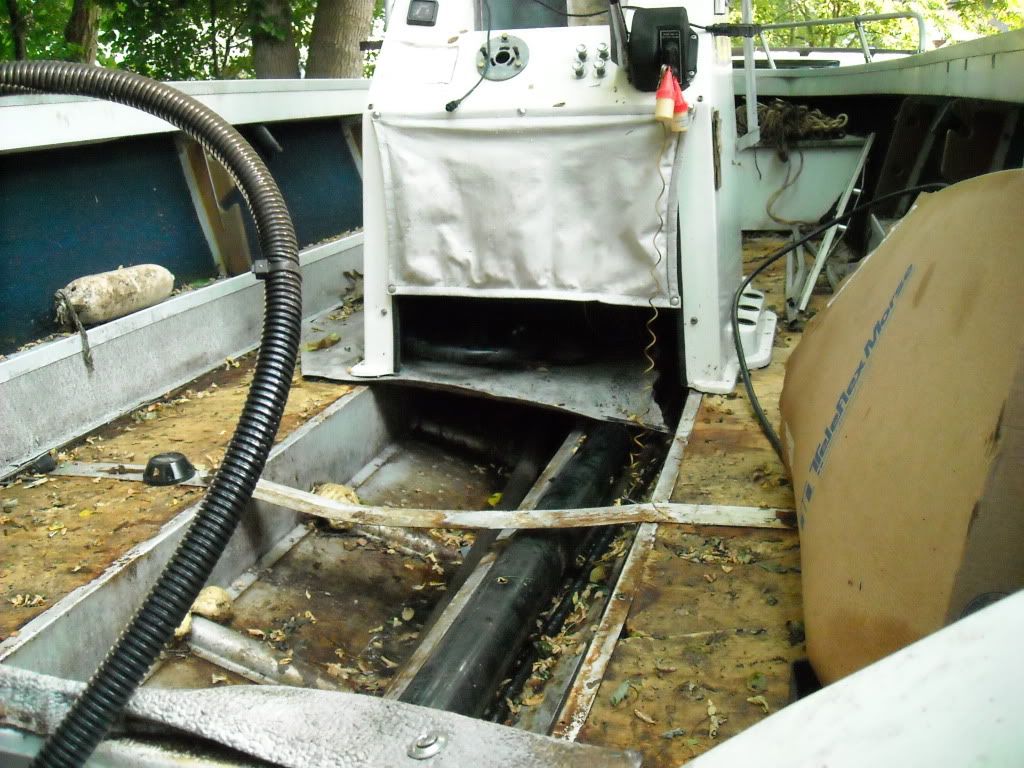 Boat015.jpg