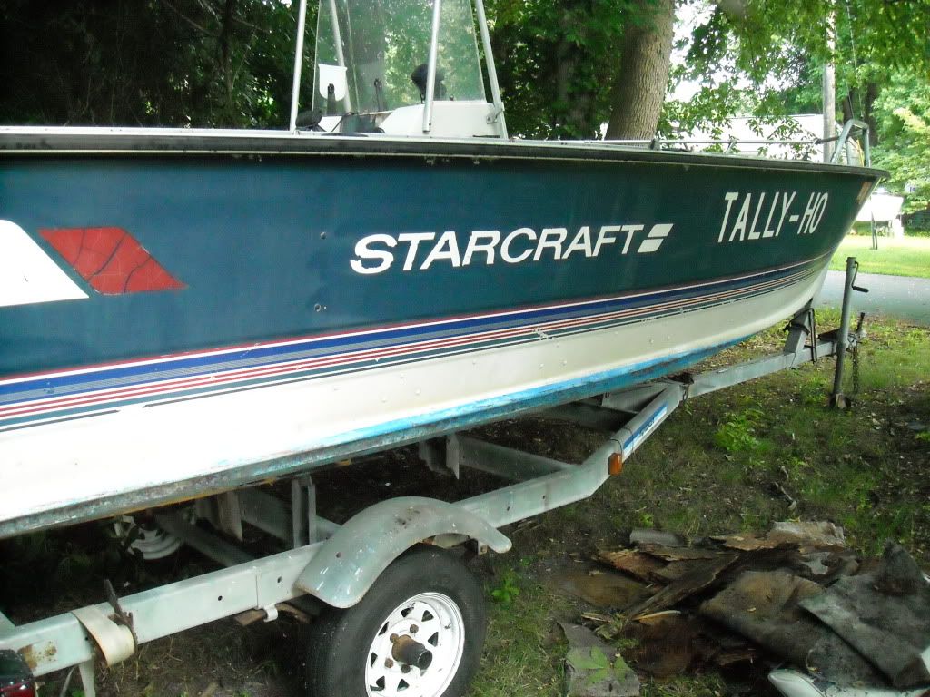 Boat017.jpg