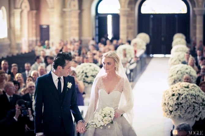 Caroline Trentini Wedding Day