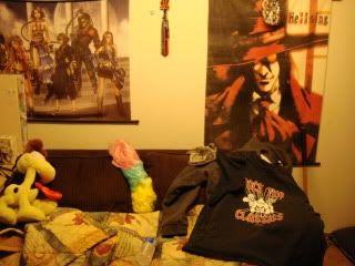 Forum Image: http://i278.photobucket.com/albums/kk84/anime262/MyRoom4.jpg