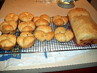 loaf and dinner rolls