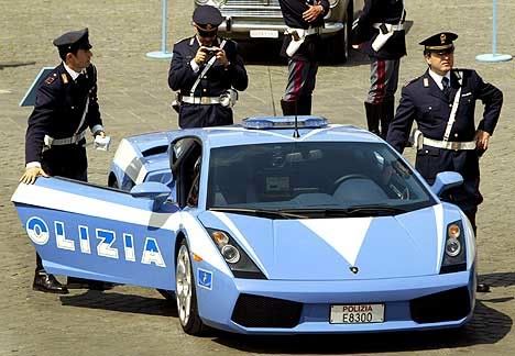 lamborghini police car photo:  Lamborghini_Gallardo_Italian_Police_Car.jpg