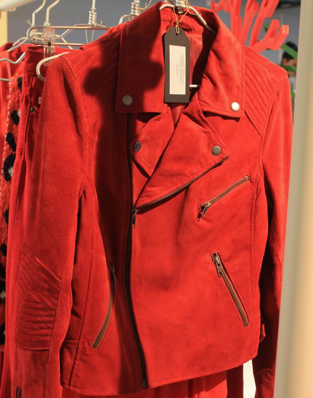 NEW CO galeries lafayette 12/13