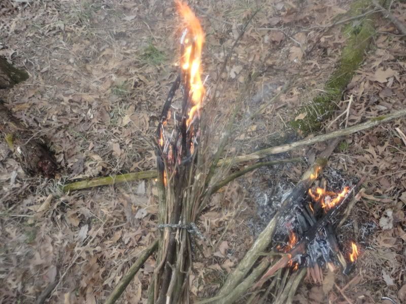 (E) Student practice twig bundle fire Bushcraft USA Forums