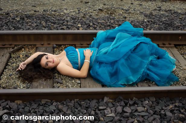 Trash the quince dress photographers
