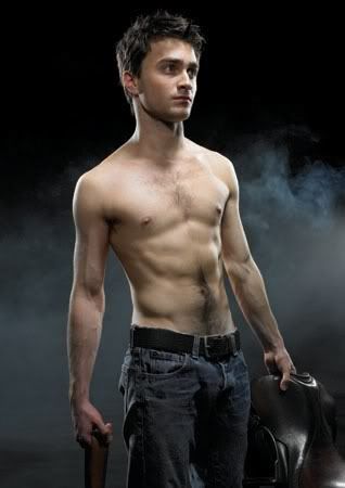 Movie News Daniel Radcliffe Gets Thumbs Up For Nude Debut In Broadway