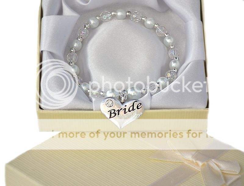 Personalised Girls white flower wedding bracelet gift box Fast Deliv